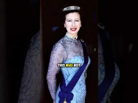 Queen Elizabeth Meander Tiara #royalhistory #queenelizabeth #royaljewels
