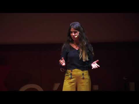 ¿Un café? Relax, no quiero nada serio" | Chipi Lozano | TEDxCadizUniversity