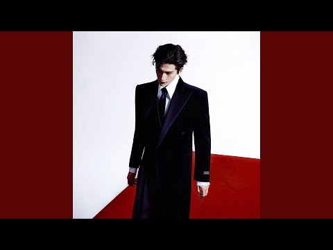 张凌赫 (Zhang Linghe) - 模特 (Model)