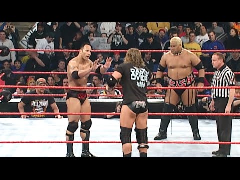 The Rock w/ Triple H & Stephanie McMahon Vs Rikishi w/ "Stone Cold" Steve Austin - RAW IS WAR!