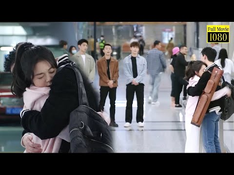 Lin Yiyang and Yin Guo reunited after a long absence and hugged each other with tears