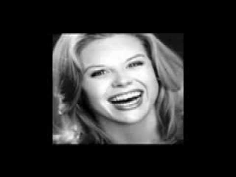 Megan Hilty Fruitsalad Interview P3