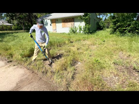 After 15 years this once PRISTINE home turned into the neighborhood EYESORE