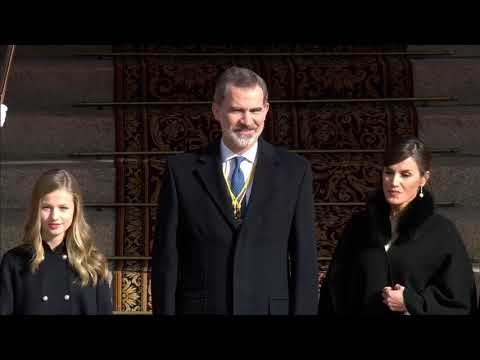 S.M. el Rey preside la apertura solemne de las Cortes Generales de la XIV Legislatura