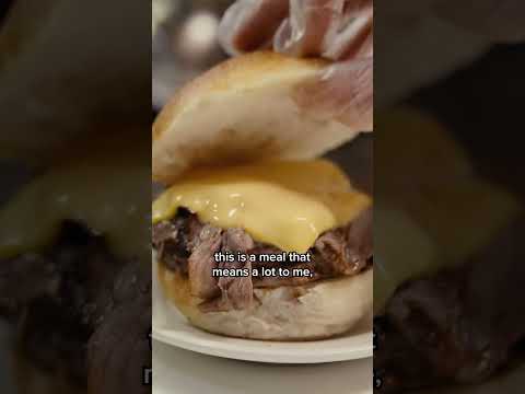 This roast beef sandwich is OUT OF CONTROL ππ