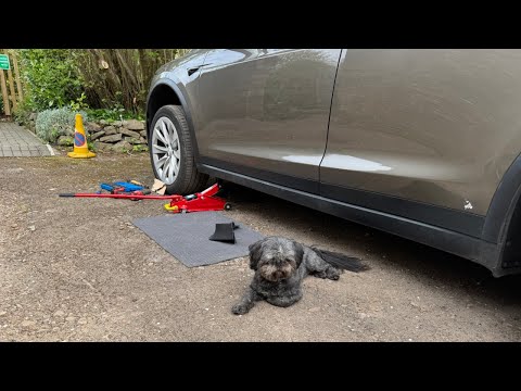 Fitting Mudguards to our Tesla Model X