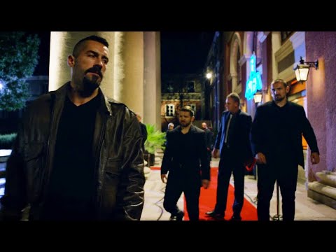 Thugs Try to rob Yuri Boyka─Not Knowing He Was Brutal MMA Fighter