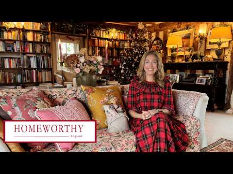 ENGLISH CHRISTMAS HOUSE | A Country Cottage Filled with Nostalgia & Color