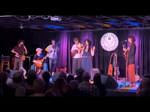 Breathing In Geen by Aimée Ringle live at The Grey Eagle Asheville NC