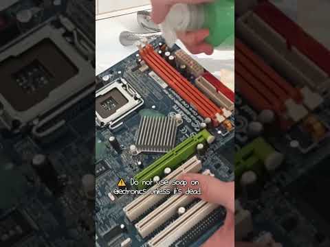 💻🧼 motherboard washing 2 #endermanch #satisfying #shorts