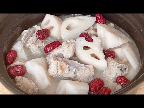 炖莲藕汤，最忌直接下锅炖，教你正确做法，莲藕软糯不发黑不变色