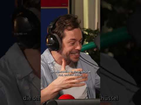 Überraschung auf dem Klo! | Checker Tobi Film 3 | Tigerenten Club - Die Hör-Spiel-Show #shorts