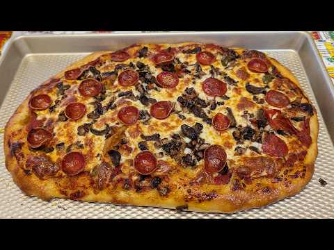 Pan Pizza - great dough, delicious pizza