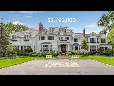 Touring An ELEGANT $2,790,000 LAKE FOREST MANSION In Illinois With A Wine Cellar