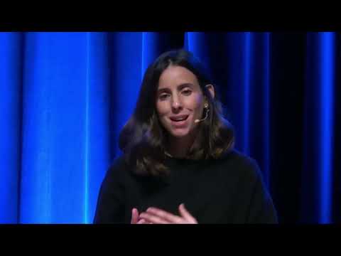 ¿Por qué la moda circular es el futuro?  | Rocío Inclán & Paloma Berzosa | TEDxUC3M