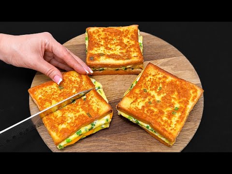 This Breakfast Sandwich Is So Easy To Make!