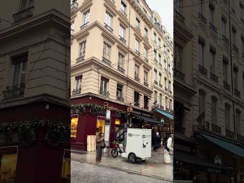 A type of walking Lyon France