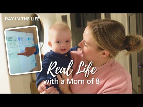 A Day in My Life with 8 Kids — Using the Skylight Calendar to Stay Organized