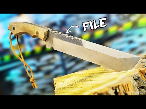 A GIANT BUSHCRAFT KNIFE FROM AN OLD FILE