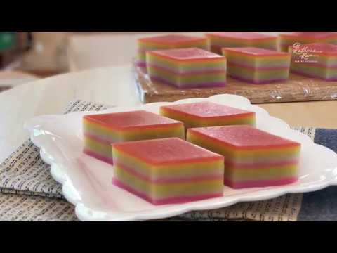Kuih Lapis / Nine-Layered Kuih  九层糕