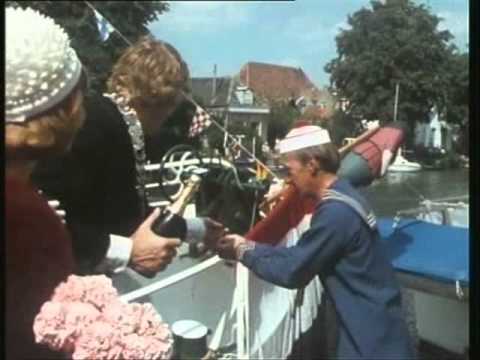 Peppi en Kokki laten hun schip dopen 3/3