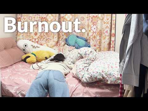 Typical Day Off for an Overworked Japanese Officer Worker in Tokyo