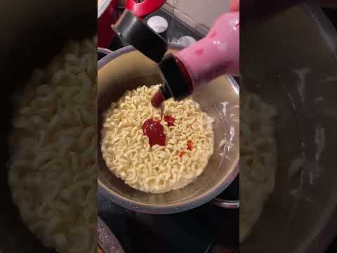Dünyanın En Acılı Noodle