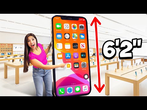 I Bought The World’s Biggest iPhone!
