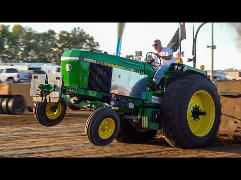 Tractor Pull 2023: 12,000lb Farm Stock Tractors. Wagler Fall Nationals.