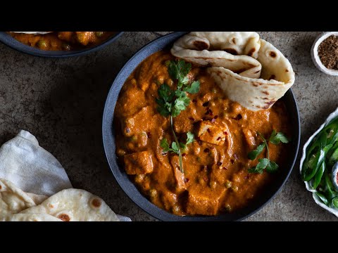 Easy and Tasty Vegan Matar Paneer with Tofu