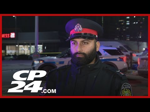 One person dead after fatal shooting outside plaza in Brampton