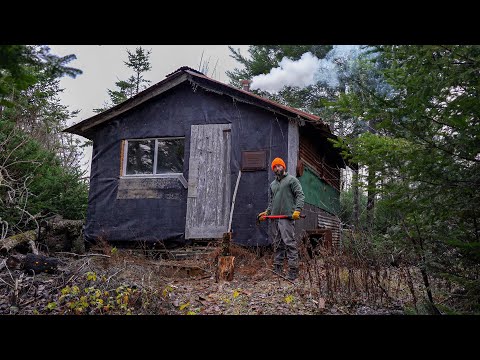 Overnight in Run-Down Cabin in the Canadian Wilderness