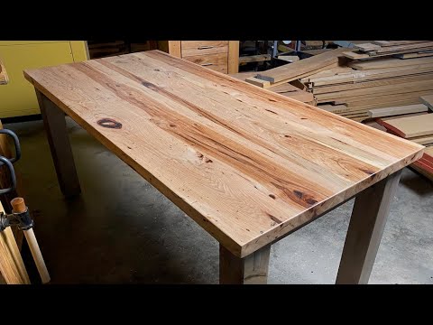 Table with Castle Joints