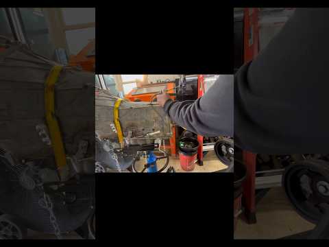 Testing out the Shiftworks 1025 shifter on the 6l80 transmission for the 1972 AMC Javelin