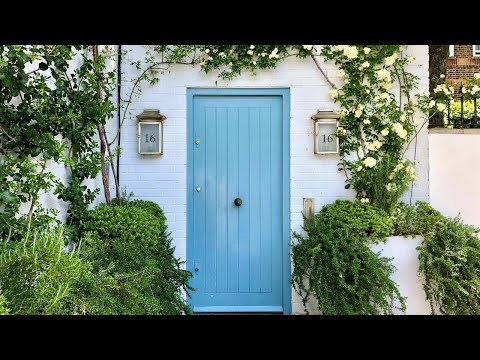 At Home in London with Nina Campbell