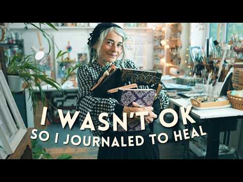 The Journal That Saved Me; Three Years of Healing Through Art Journaling
