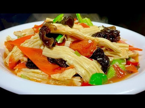 When frying bean curd sticks, do not put them directly into the pan and do a few more steps.