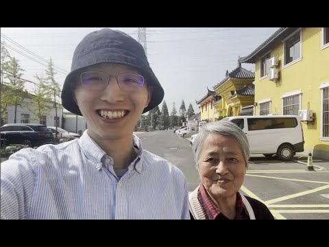 賣掉房子住進寺廟養老院的上海老居士