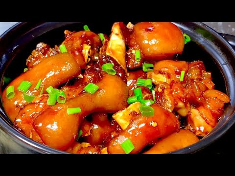 If you want to eat pig's feet, the color of fried sugar is wrong