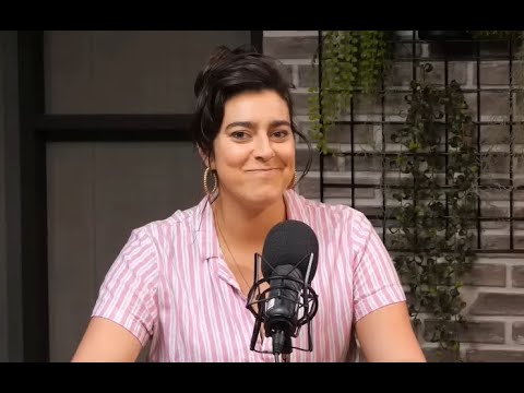 Amanda filters herself a lot when she works here (smosh compilation)