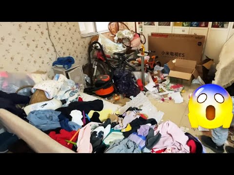 😥The Beautiful Piano Teacher Actually Lives In A Garbage Dump!