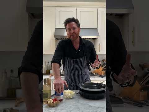 Tomato Dirty Martini