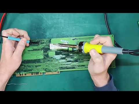 AWE32 CT3900 revision differences