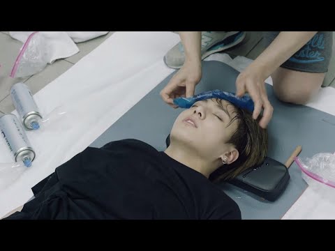 The first time Jung Kook collapsed during a concert