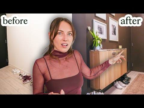 how to decorate a small awkward entryway | modern & minimalist