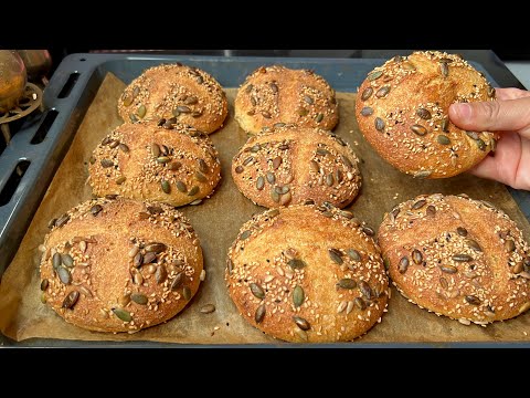 الخبز السائل بالملعقة بدقيق القمح الكامل بدون عجن ولا دلك خلطيه وطيبيه اسهل منو مكاين👌