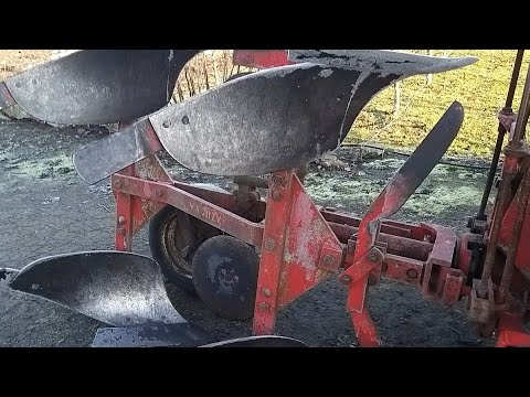 Плуг двокорпусний обертовий ( реверсний ) 2 / 30