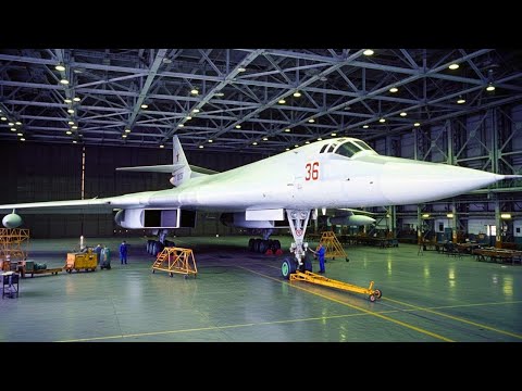 How a Random Passenger Exposed the Tu-160 — The USSR's Most Secret Bomber Was Leaked by Accident