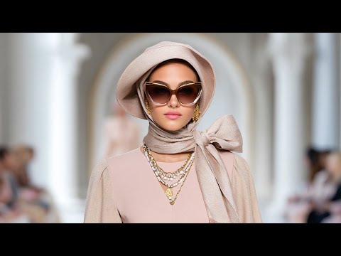Max Mara Spring/Summer 2026 | Dusty Rose & Champagne – Timeless Feminine Glam