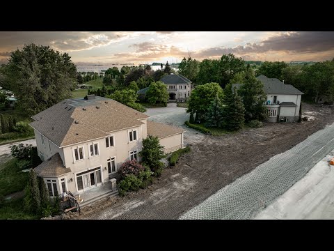 Exploring a Millionaire's Ghost Town | Abandoned Mansions Worth $14 Million